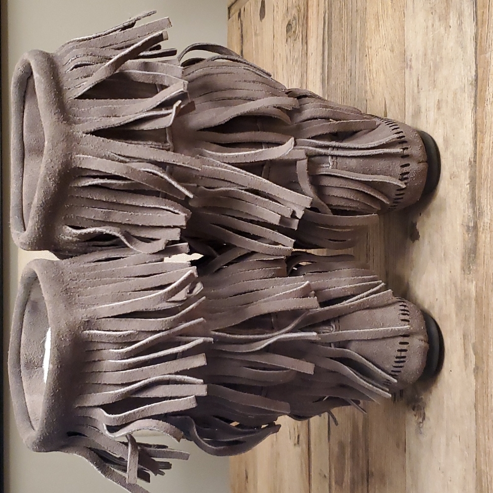 Minnetonka 3-Layer Fringe Boot - image 5